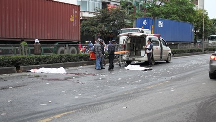 Hiện trường vụ tai nạn giao th&ocirc;ng khiến 3 người thương vong sau tiệc sinh nhật ở Hải Ph&ograve;ng