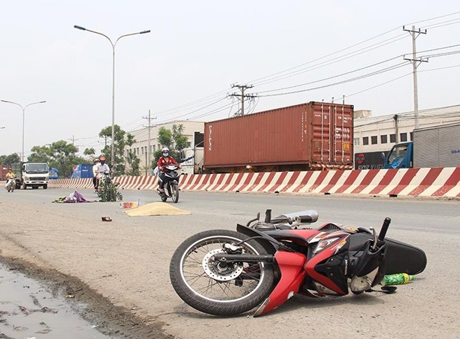 Hiện trường vụ tai nạn giao th&ocirc;ng