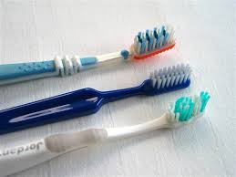 Cần giữ sạch, kh&ocirc; b&agrave;n chải đ&aacute;nh răng