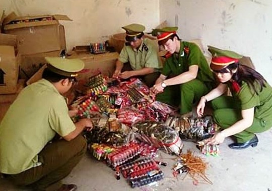 B&aacute;nh kẹo Trung Quốc lậu