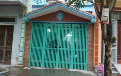 Ng&ocirc;i nh&agrave; ri&ecirc;ng của Trung t&aacute; L&ecirc; Đức T&ugrave;ng - Trưởng C&ocirc;ng an TP. Phủ L&yacute;