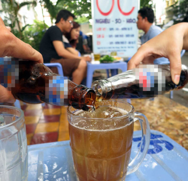 Tr&aacute;nh pha nước ngọt v&agrave; bia, hay uống lẫn bia với rượu l&agrave; một c&aacute;ch bảo vệ gan khi uống rượu, bia