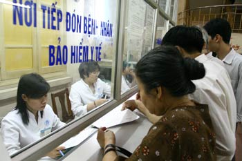 Bảo hiểm Y tế tr&aacute;i tuyến