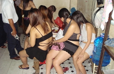 Bắt đối tượng bảo k&ecirc; mại d&acirc;m