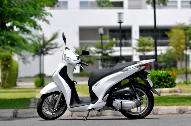 H&agrave;ng loạt người 13Win18 đa dạng khuyến mãi tố xe SH 125i của Honda c&oacute; lỗi