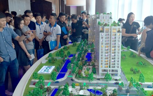 Bất động sản 'ấm' hơn, nhưng kh&ocirc;ng phải cứ đầu tư l&agrave; c&oacute; l&atilde;i