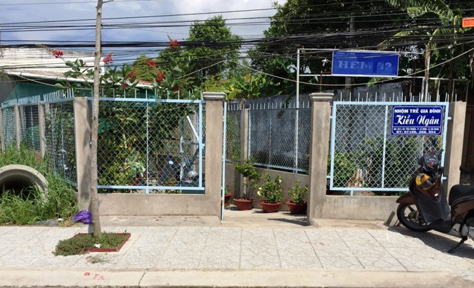Hiện điểm tr&ocirc;ng trẻ Kiều Ng&acirc;n &ndash; nơi xảy ra vụ việc b&eacute; 13 th&aacute;ng tuổi bị ng&atilde; chấn thương sọ n&atilde;o đ&atilde; bị đ&igrave;nh chỉ hoạt động