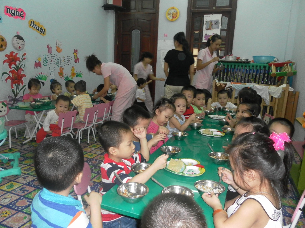 Bệnh sốt xuất huyết dễ l&acirc;y lan trong trường học