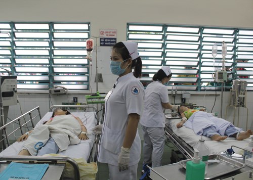 Khi có dấu hiệu có thể bệnh nặng, người dân cần đến cơ sở y tế ngay. Khi có dấu hiệu có thể bệnh nặng, người dân cần đến cơ sở y tế ngay.