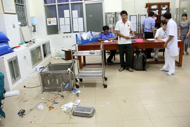 Hiện trường vụ truy s&aacute;t tại Bệnh viện đa khoa Quảng Ng&atilde;i