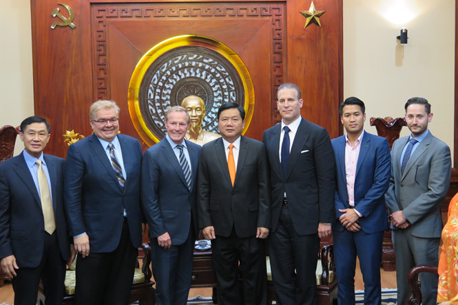 bi-thu-dinh-la-thang-jonathan-hanh-nguyen