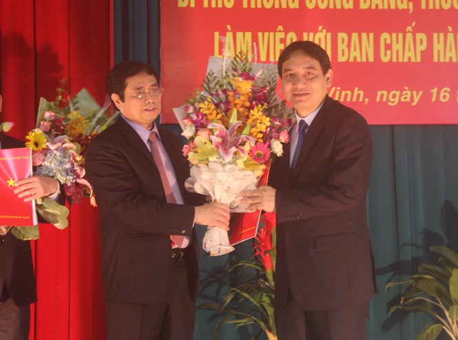 &Ocirc;ng Nguyễn Đắc Vinh nhậm chức B&iacute; thư Tỉnh ủy Nghệ An