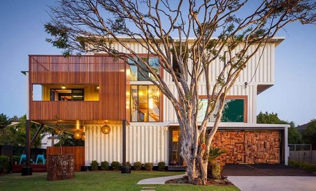 Căn biệt thự container được x&acirc;y từ 31 chiếc ở &Uacute;c