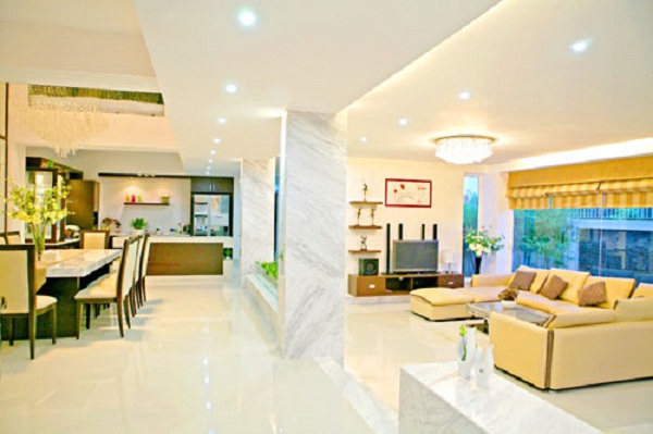 Căn hộ được trang trí đẹp một vẻ thanh thoát, nhẹ nhàng với phong cách nội thất đơn giản, thanh lịch