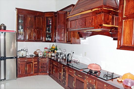 Biệt thự gỗ của Ho&agrave;ng Mập