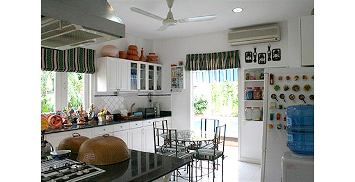 Biệt thự triệu đ&ocirc; của Diễm My