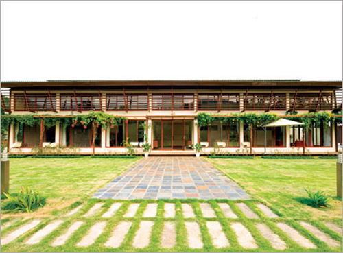 Ngôi nhà diện tích khoảng 300m2