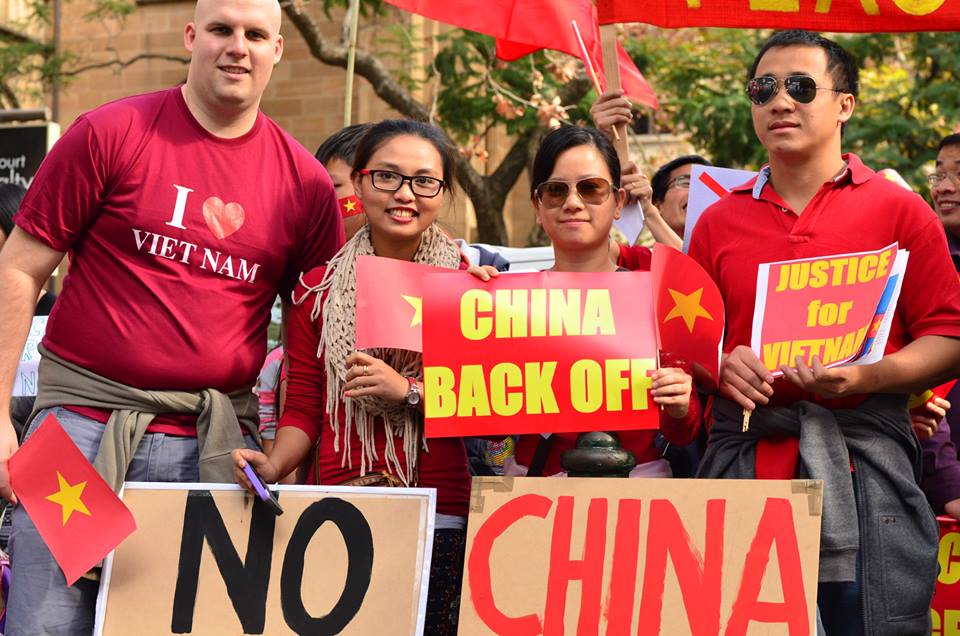 bieu tinh chong trung quoc tai sydney