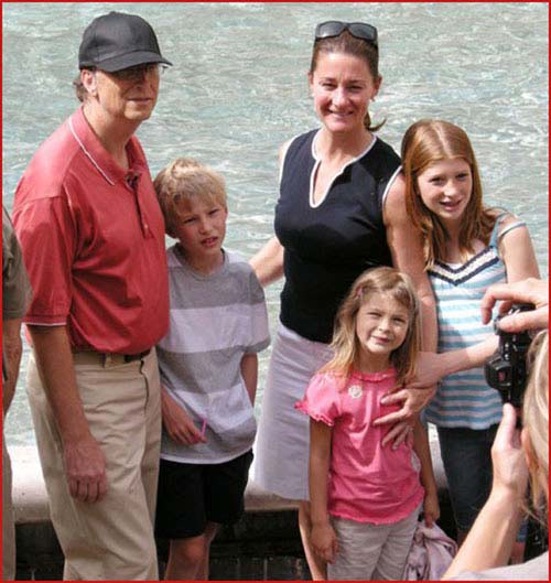 gia đ&igrave;nh BILL GATES