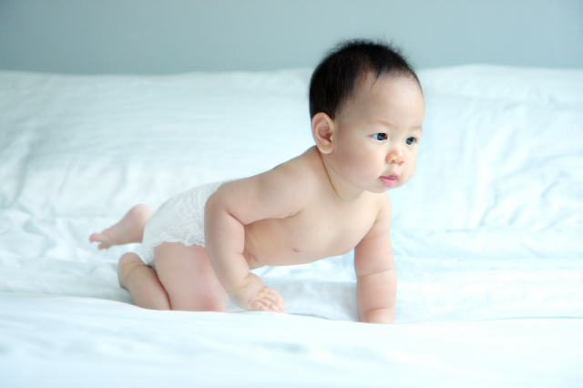 Lựa chọn bỉm sơ sinh đ&uacute;ng c&aacute;ch cho con y&ecirc;u l&agrave; thắc mắc của nhiều người