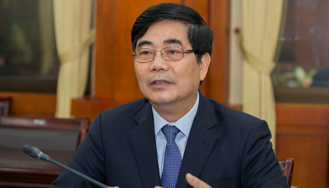 Bộ trưởng Cao Đức Ph&aacute;t thừa nhận người d&acirc;n phản ứng đ&uacute;ng
