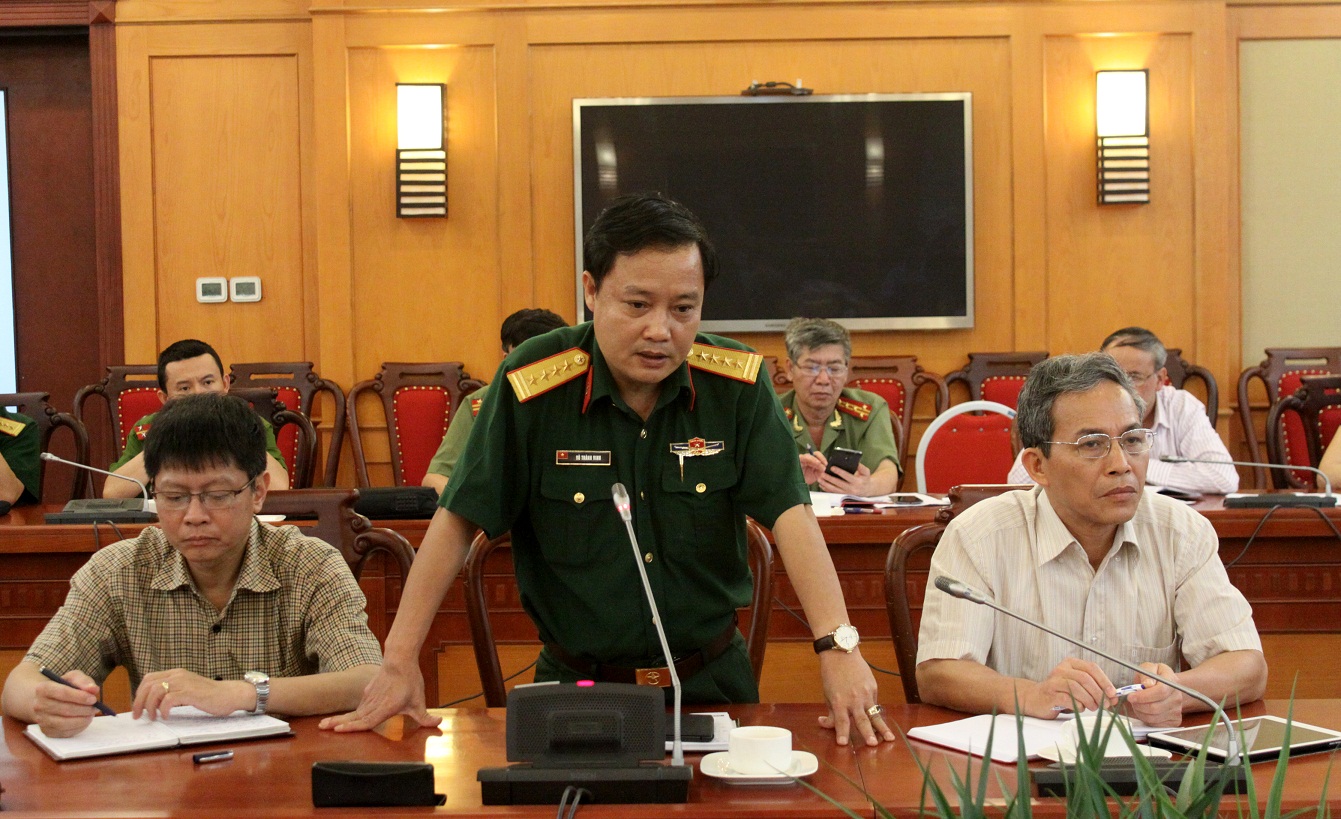Bộ Khoa học v&agrave; C&ocirc;ng nghệ họp b&agrave;n c&ugrave;ng c&aacute;c cơ quan v&agrave; nh&agrave; khoa học về t&igrave;m nguy&ecirc;n nh&acirc;n v&agrave; giải ph&aacute;p vụ hải sản chết h&agrave;ng loạt ở miền Trung