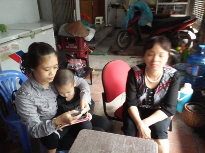 bảo mẫu bạo h&agrave;nh