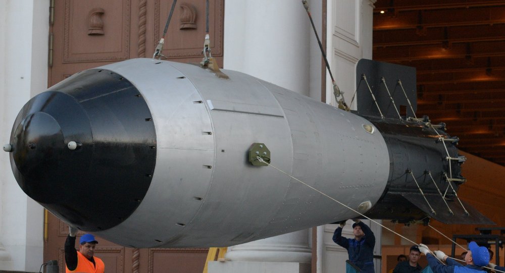 Phi&ecirc;n bản m&ocirc; h&igrave;nh k&iacute;ch thước thật của bom hạt nh&acirc;n Tsar Bomba