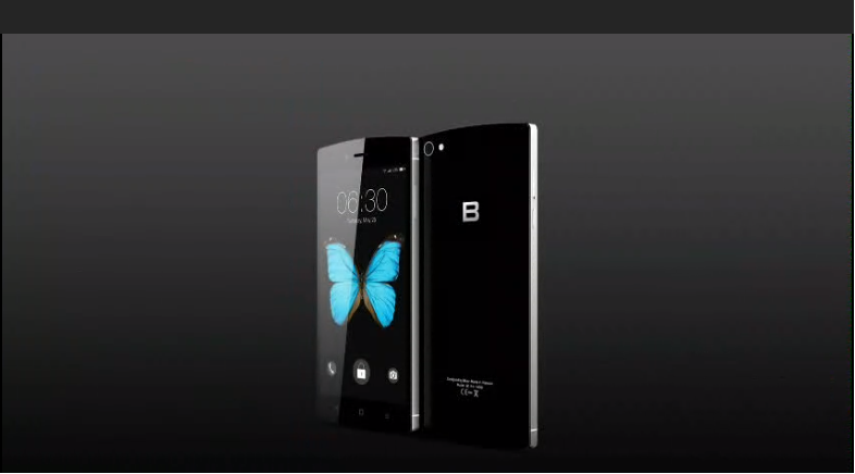 Quảng &lsquo;nổ&rsquo; Bphone: Cha khen con l&agrave; b&igrave;nh thường