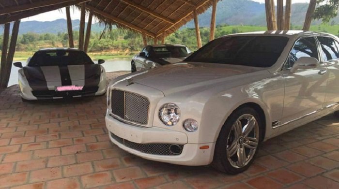 Kh&ocirc;ng chỉ c&agrave; ph&ecirc;, &ocirc;ng chủ Trung Nguy&ecirc;n c&ograve;n sở hữu bộ sưu tập xe 'khủng' nhất Việt Nam 