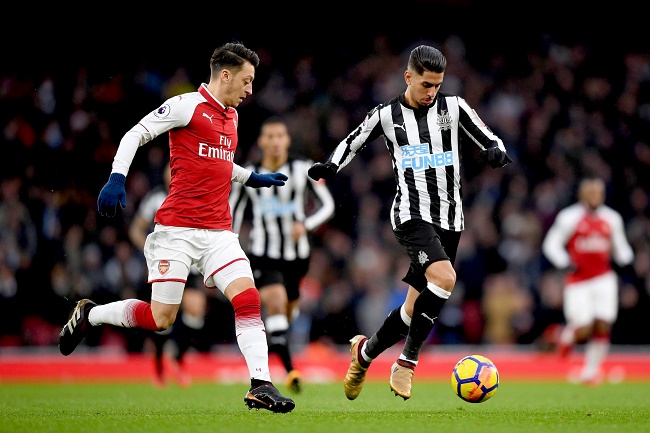 Link xem b&oacute;ng đ&aacute; trực tuyến trần đấu Newcastle vs Arsenal
