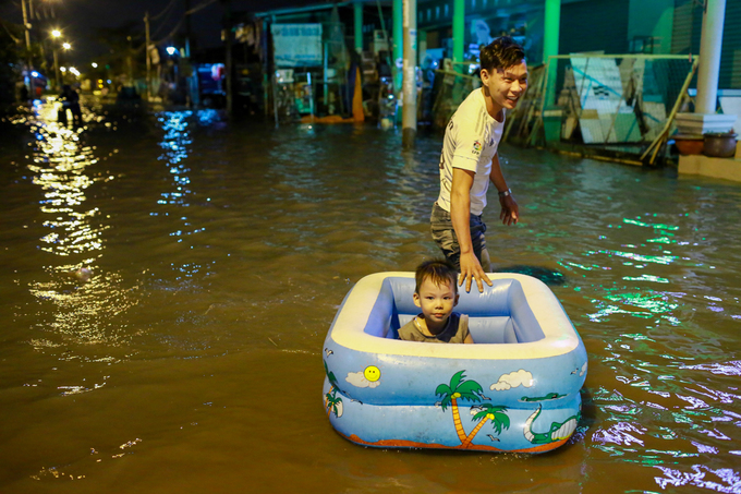 thanh-pho-ho-chi-minh-that-thu-trong-bien-nuoc