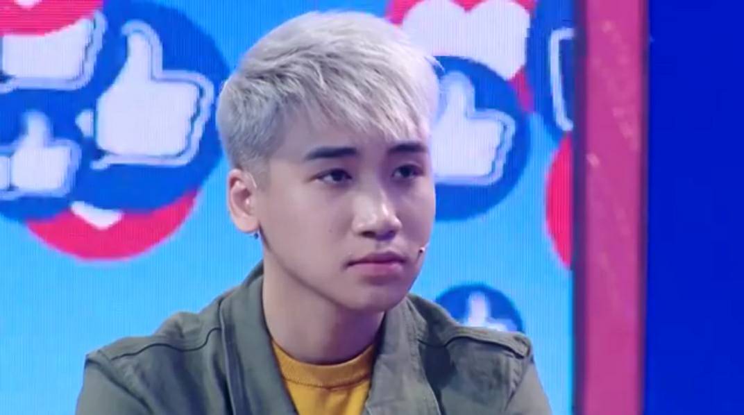 nu-bien-kich-mang-ngon-tinh-den-vi-yeu-ma-den-to-tinh-khien-huy-cung-cam-nin