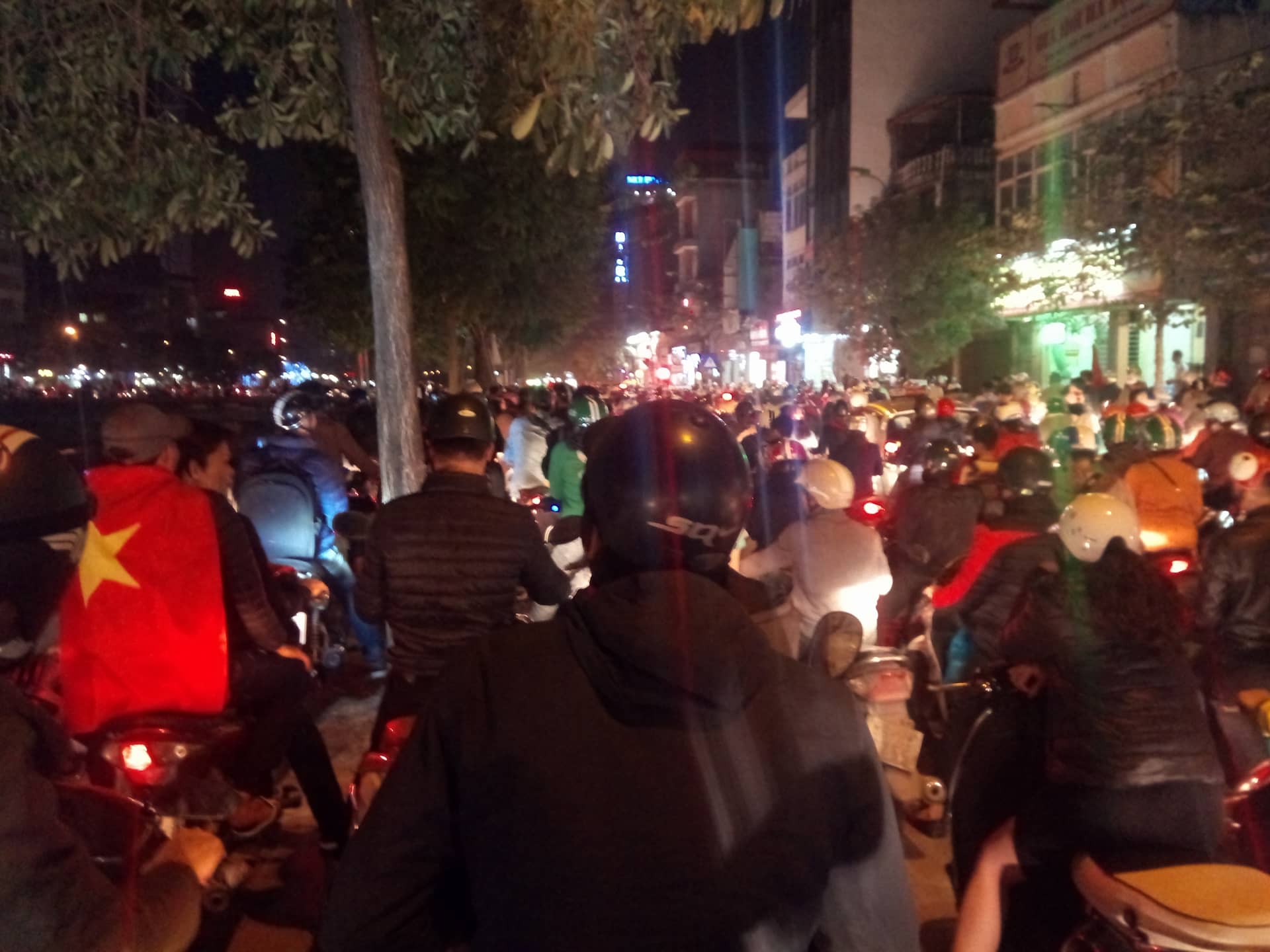 bao-tran-ve-ha-noi-sau-chien-thang-cua-u23-viet-nam-tai-vong-ban-ket