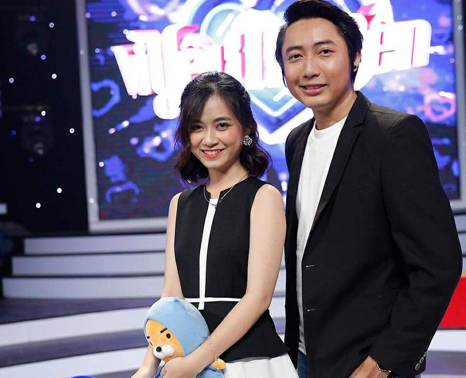 vi-yeu-ma-den-boy-lanh-lung-to-tinh-thanh-cong-voi-trang-ly