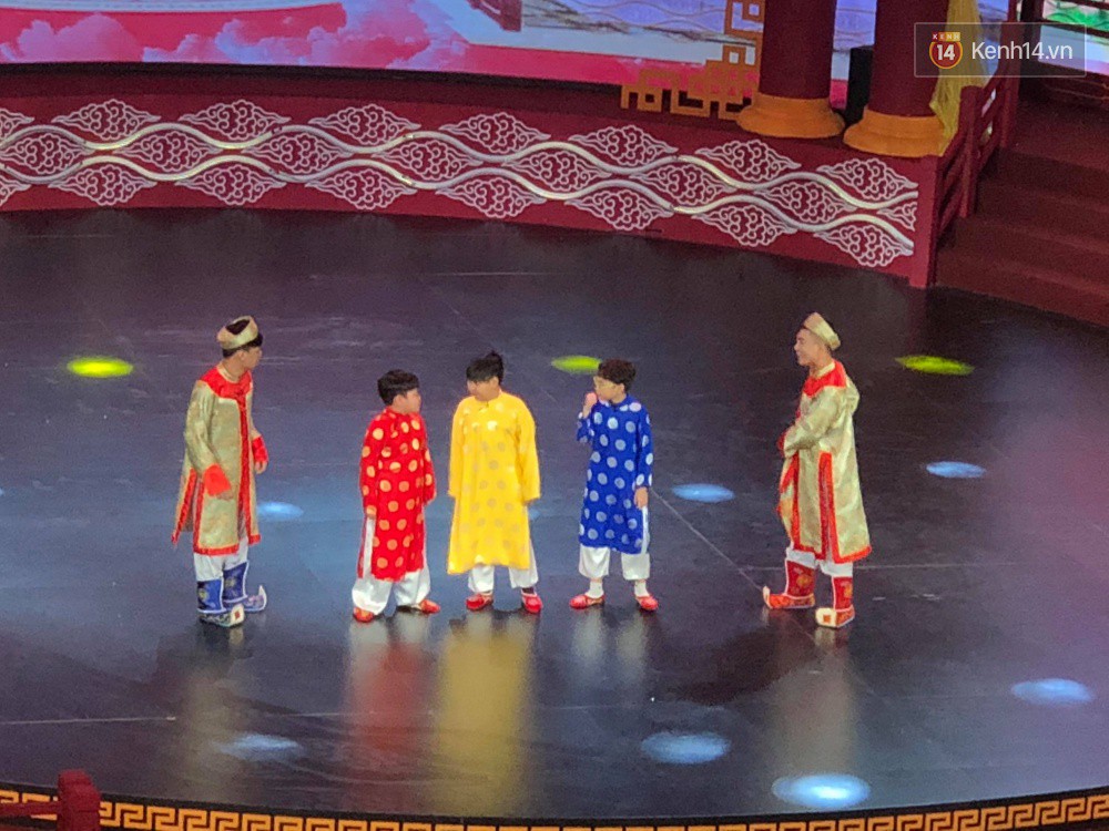 tao-quan-2018-co-dau-cong-ly-dang-quang-hoa-hau-va-cai-ket-khong-ngo