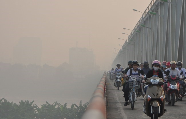 du-bao-thoi-tiet-hom-nay-ha-noi-co-mua-va-suong-mu