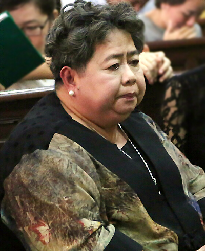 hang-tram-bat-dong-san-tai-san-khung-cua-ba-hua-thi-phan-bi-ke-bien