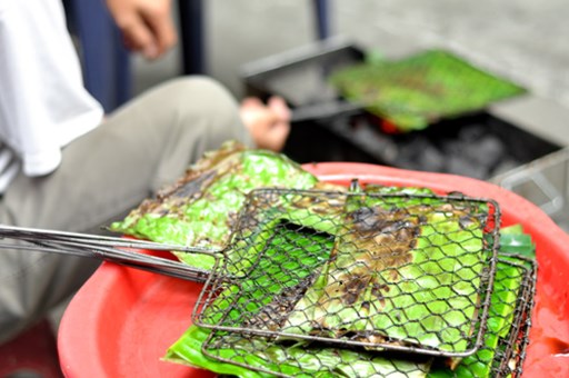 những tiệm b&uacute;n chả nổi tiếng nhất H&agrave; Th&agrave;nh