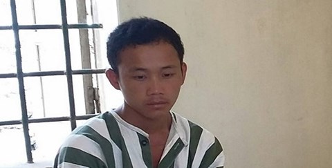 Đối tượng buôn ma túy Mùa A Lâu tại cơ quan công an Đối tượng buôn ma túy Mùa A Lâu tại cơ quan công an
