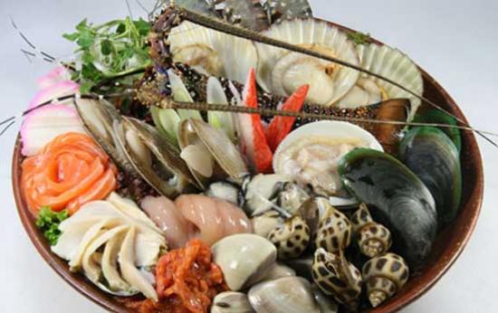 Sức khỏe gia đ&igrave;nh ng&agrave;y c&agrave;ng được c&aacute;c b&agrave; nội trợ quan t&acirc;m hơn trong mỗi bữa ăn h&agrave;ng ng&agrave;y