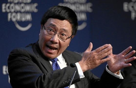 đo&agrave;n đi nước ngo&agrave;i