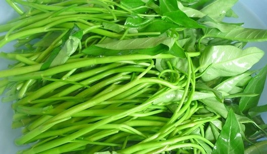 C&aacute;ch chọn rau muống
