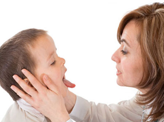 C&aacute;c b&agrave;i thuốc d&acirc;n gian trị nhiệt miệng cho trẻ đều đơn giản v&agrave; an to&agrave;n