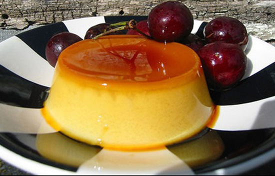 B&aacute;nh flan sữa chua c&oacute; một ưu điểm l&agrave; rất tốt cho hệ ti&ecirc;u h&oacute;a