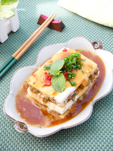 C&aacute;ch l&agrave;m đậu hũ t&ocirc;m thịt sốt chua ngọt cho ng&agrave;y lạnh