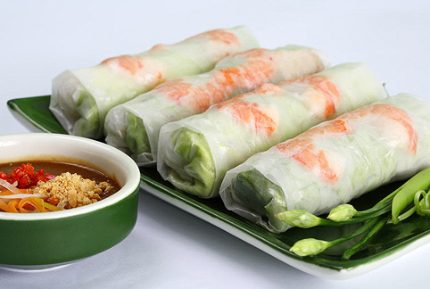 Để m&oacute;n gỏi cuốn t&ocirc;m thịt ngon cần phải sơ chế nguy&ecirc;n liệu cẩn thận
