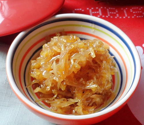 Mứt gừng l&agrave;m m&oacute;n ngon nhiều người ưa th&iacute;ch