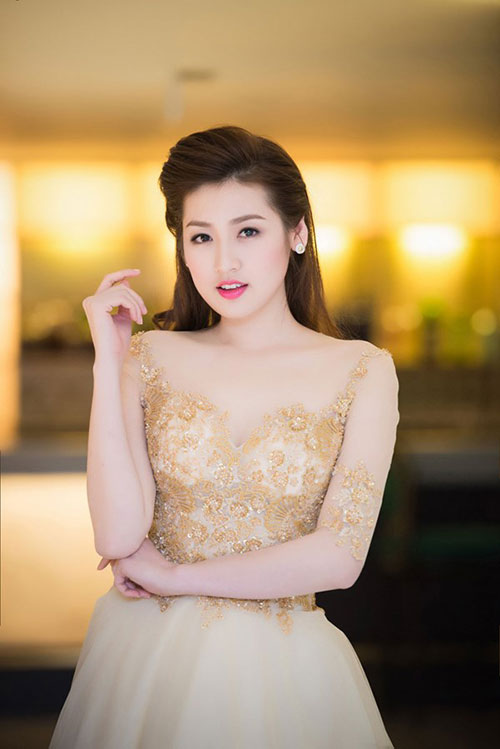 C&aacute;ch l&agrave;m trắng da của sao Việt