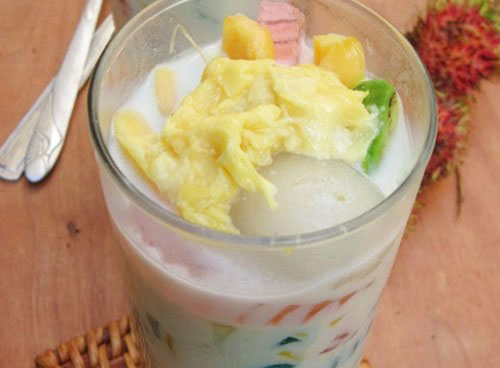 Ch&egrave; sầu ri&ecirc;ng l&agrave; một m&oacute;n ăn ngon, bổ dưỡng